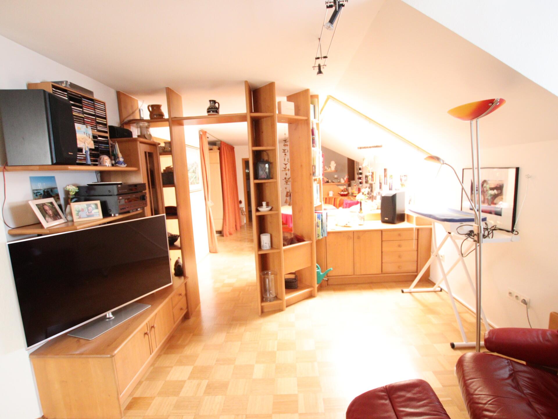 270m² Bungalow mit ausgebautem Dachgeschoss und 1.318m² Grund in Viktring in TOPLAGE