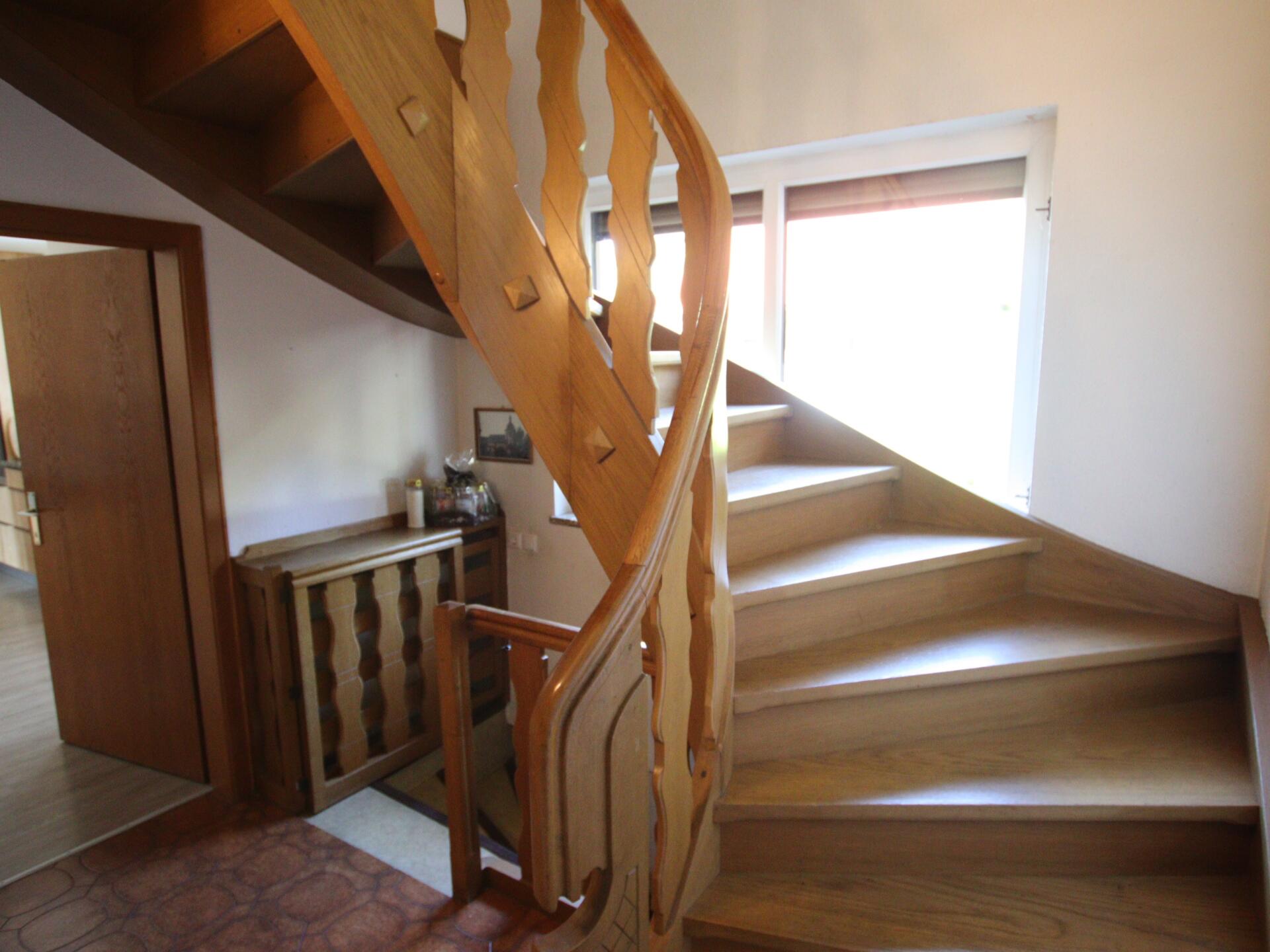 270m² Bungalow mit ausgebautem Dachgeschoss und 1.318m² Grund in Viktring in TOPLAGE