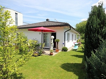 Westterrasse Badewanne großes - Neuer 100m² Bungalow in Waidmannsdorf