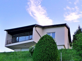 Nebengebäude zusätzlicher Parkettböden - Modernes Wohnhaus in Velden am Wörthersee