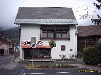 Wohnhaus Zahnarzt Parkett - Zinshaus in Feistritz/Drau