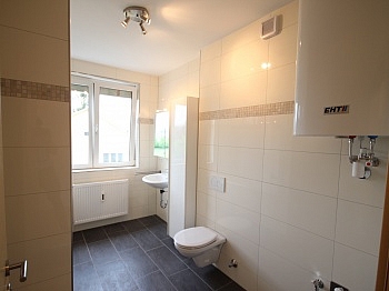 bestehend Badewanne Beziehbar - Komplett sanierte helle 3 Zi-Wohnung in Welzenegg