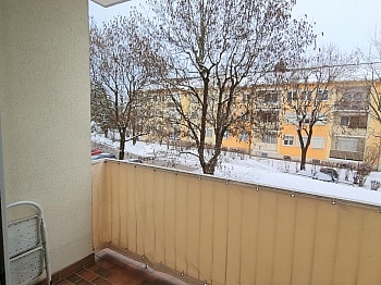 Beziehbar Sanierte Zentrale - Sanierte helle 2 Zi-Whg. sehr guter Lage Welzenegg
