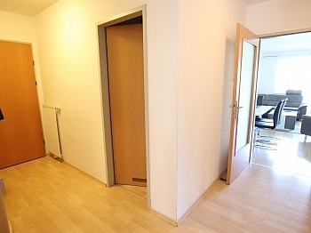 Schlafzimmer Aussenrollos Kinderzimmer - Neuwertige 3 Zi Wohnung mit Balkon - Waidmannsdorf