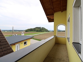 Aussichtslage Fliesenböden Pelletbrenner - Schönes 2-3 Familienhaus in Eberndorf