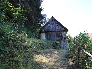 Holztramdecken Raumaufteilung Zentralheizung - Älteres Bauernhaus als Ferienhaus mit Nebengebäude - Sittersdorf 