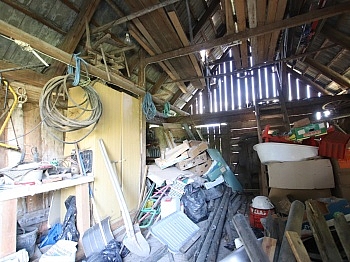 Völlmöbliert Besichtigungen Direktkontakte - Älteres Bauernhaus als Ferienhaus mit Nebengebäude - Sittersdorf 