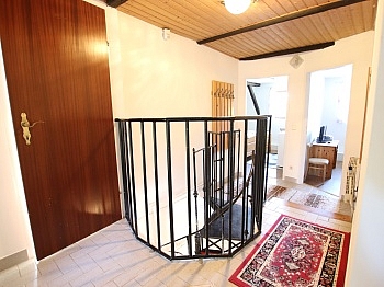 zuletzt großer Ausgang - Älteres Bauernhaus als Ferienhaus mit Nebengebäude - Sittersdorf 