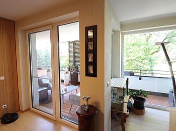 freundliche Wohnbereich Wöthersee - 4-Zi-Wohnung 119 m² mit XL Balkon in bester Lage