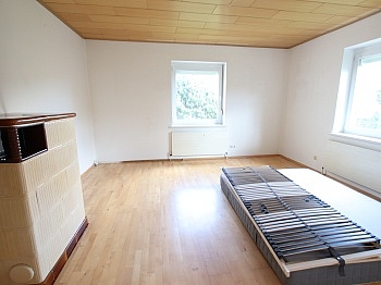 Jahre Wohn West - 150m² Einfamilienhaus mit Nebengebäude - Wolfsberg