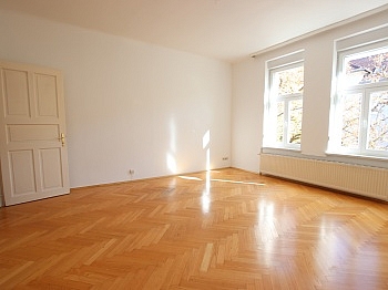 Straße Strasse kleinen - Schöne, sanierte 4 Zi Altbauwohnung 135m² in der Gabelsberger Straße