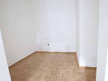 Wohnküche Stellplatz versiegelt - Schöne sanierte 40,00m² 1,5 Zimmer Wohnung in Eberstein