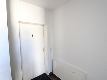 Isolierglas Neuwertige Westbalkon - Neuwertige 2-Zimmerwohnung mit Wohnrecht    