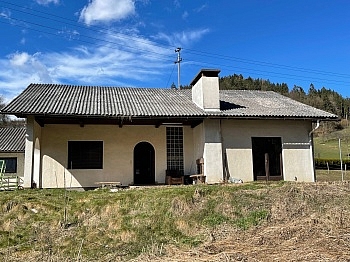 Aussichtslage Unterrainz Bestehend - 250m² Wohnhaus mit Vollkeller und 2 Garagen in St. Georgen im Lavanttal - Aussichtslage