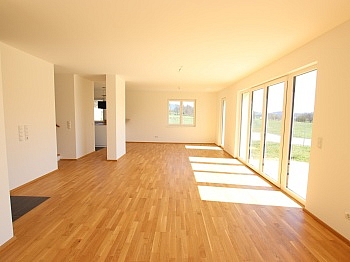 neuen Wohn Einfamilienwohnhaus - Neues 130m² Wohnhaus mit Carport in Maria Saal - ERSTBEZUG!