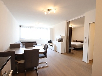 Waschmaschinenplatz Bruttomonatsmiete Penthousewohnung - Neue möblierte 2 Zi Penthousewohnung mit Terrasse und Carport in Klagenfurt