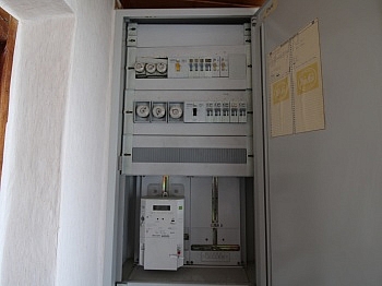  - Schnäppchen mit Wohnungsrecht! Älteres Wohnhaus in Ebenthal ca. 105m²
