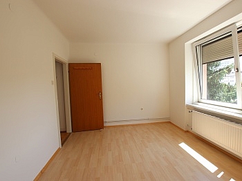 Sofort Stock Blick - Schöne 2,5 Zi Wohnung 61m² in der City - Mariannengasse 