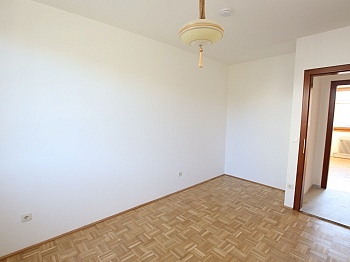 Gewähr erlaubt kleiner - Schönes 100m² Reihenhaus mit Garten und Tiefgarage in Waidmannsdorf 