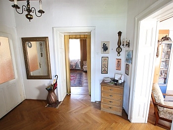 Stromboiler Grundsteuer aufgeteilt - Großes Mehrfamilienhaus mit 3 Wohnungen und 1.216m² Grund in Klagenfurt