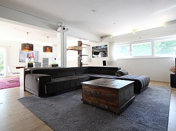 Holzlagerplatz Bushaltestelle Abstellplätze - Stylische 5-Zimmer-Wohnung auf 166 m² Wfl. in Launsdorf