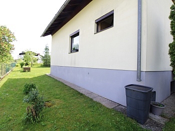 Dacheindeckung Aluminiumtüre Parkettböden - Tolles Anlegerhaus Gösselsdorf in sonniger Grünlage   