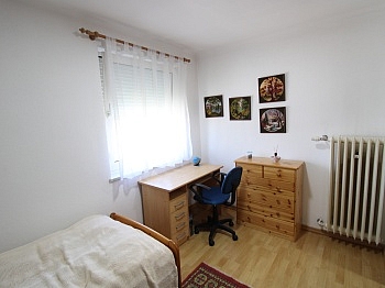 Terrasse Schlafen Heizraum - Teilsaniertes 88m² Wohnhaus in Waidmannsdorf - Top Lage