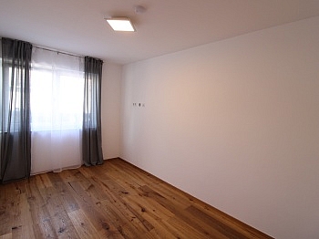 insgesamt Badewanne Neuwertig - Schöne neuwertige 4-Zimmergartenwohnung in Viktring 