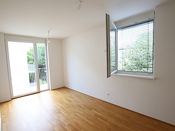 Zimmer Dusche Nutzwertgutachten - Neuwertige und schöne 2 Zi Wohnung mit großem Balkon in Graz - Niesenbergergasse