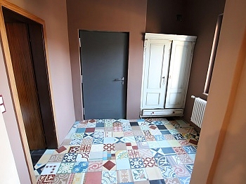 Direktkontakte Westterrassen Stellplätzen - Stilvolle Villa mit 200m² Nfl. plus XXL-Terrassen am Stadtrand Völkermarkt in Superlage