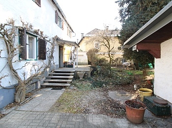 Doppelkastenfenster Kunststofffenster Autobahnauffahrt - Älteres Wohnhaus in Annabichl/Welzenegg ca. 135m²