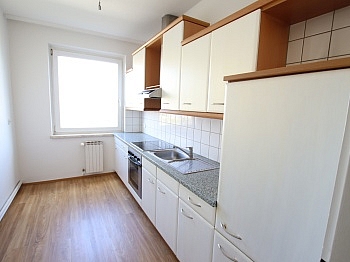 sonnige großer ältere - Schöne und sonnendurchflutete 3 Zi Wohnung mit Loggia in Klagenfurt - Feldhofgasse