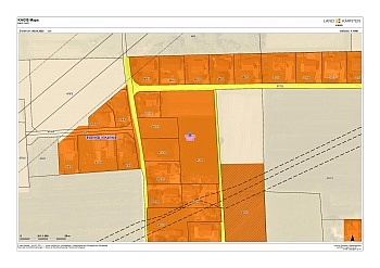 unmittelbare öffentliche asphaltierte - Schöne Baugründe am Stadtrand von Klagenfurt in Ebenthal - Beethovenstraße 