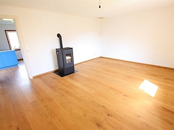 Geräten Personen Vorraum - Schönes, kernsaniertes und kleines 80m² Wohnhaus in Maria Saal mit kleinem Grund