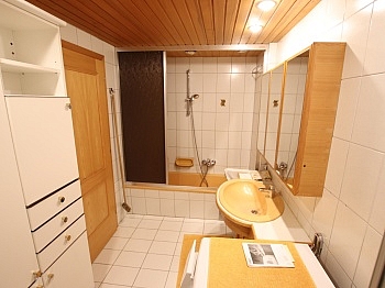 Esszimmer jederzeit getroffen - 3 Zi Wohnung in Waidmannsdorf in der Lodengasse - Penthouse in Super Aussichtslage