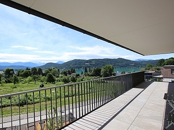 Terrasse inkl Tiefgaragenplatz - Traumhafte, exclusive 3 - Zi Penthousewohnung
mit Seeblick - Erstbezug  
 