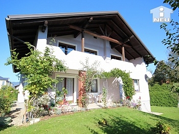 großes Zimmer Holzisolierglasfenster - Schönes großes Wohnhaus in Annabichl