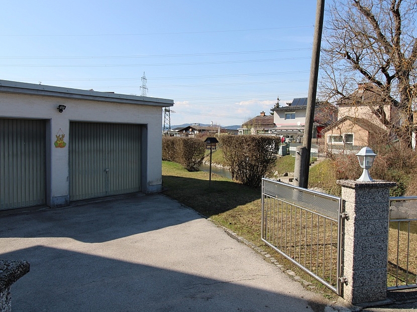 -Großzügiges Wohnhaus direkt an der Sattnitz ca. 160m²