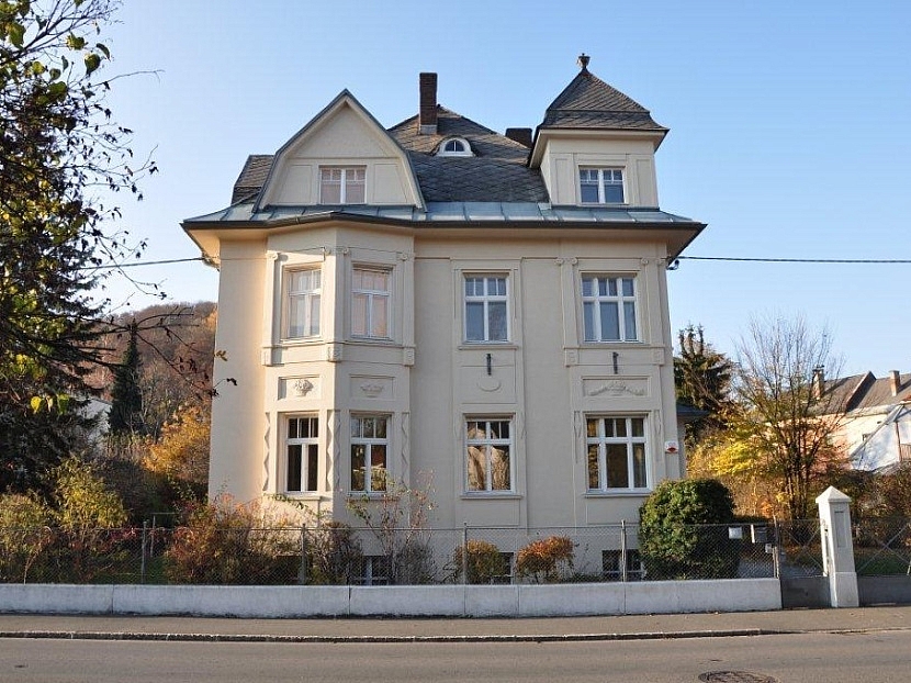 -Herrliche Villa mit 300m² am Kreuzbergl mit 1.107m² Grundstück in Superlage