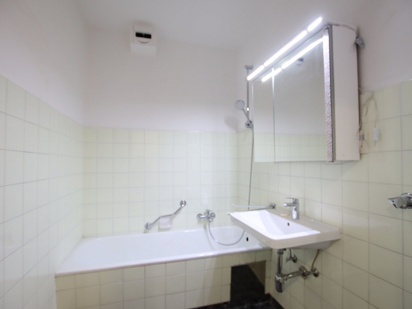-2 Zi Wohnung in Waidmannsdorf in der Mozartstraße - Penthouse in Super Aussichtslage